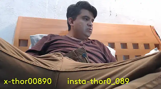 Snapshot of thor000089 chatting on 4, 12, 2024 thor000089 online show from 4, 12, 2024