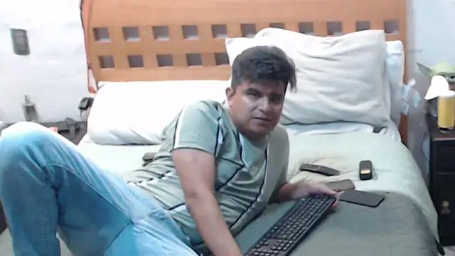 Snapshot of thor000089 chatting on 11, 12, 2024 thor000089 online show from 11, 12, 2024