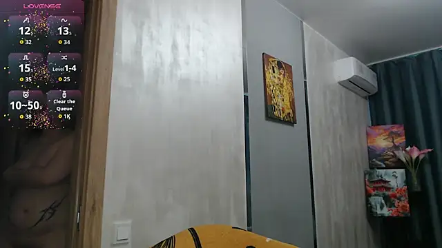 Snapshot of Stacy_Davice chatting on 5, 4, 2026 Stacy Davice online show from 5, 4, 2026