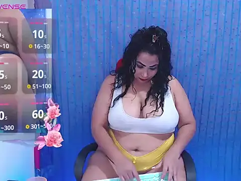 Snapshot of mature_beautifull chatting on 16, 5, 2026 mature beautifull online show from 16, 5, 2026