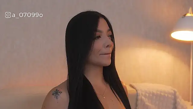 Snapshot of sarah_hiill chatting on 7, 2, 2026 sarah hiill online show from 7, 2, 2026