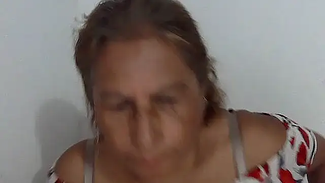 Snapshot of charrysexy1 chatting on 19, 10, 2025 charrysexy1 online show from 19, 10, 2025