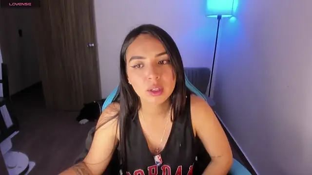 Miss Nicole online show from 9, 1, 2026