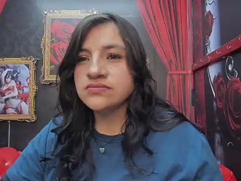 AmaiaDavies online show from 5, 12, 2024