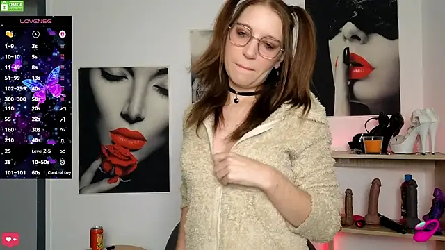 XLisaxx online show from 19, 11, 2025