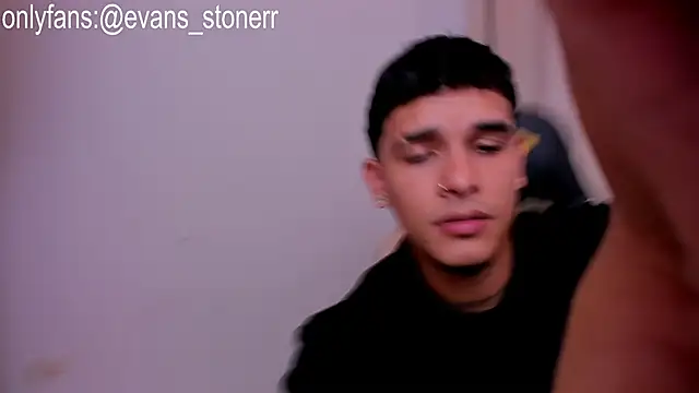 Snapshot of Evan_stoner chatting on 1, 4, 2026 Evan stoner online show from 1, 4, 2026