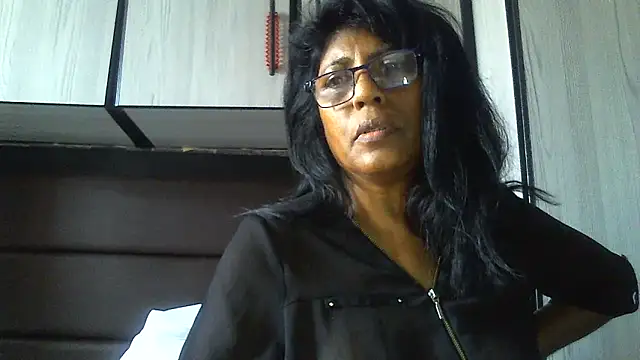 MsAttitude online show from 7, 1, 2025