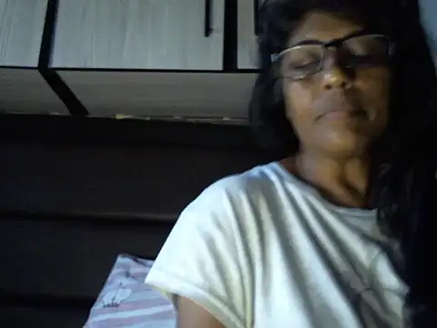 Snapshot of MsAttitude chatting on 8, 3, 2026 MsAttitude online show from 8, 3, 2026