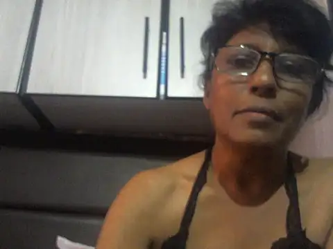 Snapshot of MsAttitude chatting on 27, 3, 2026 MsAttitude online show from 27, 3, 2026