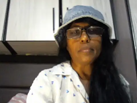 Snapshot of MsAttitude chatting on 11, 4, 2026 MsAttitude online show from 11, 4, 2026