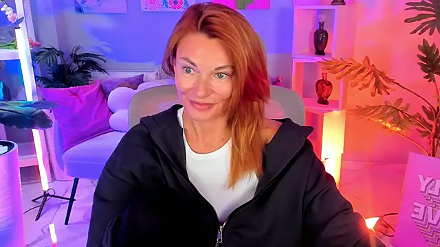 Snapshot of MistyBarnes chatting on 15, 10, 2025 MistyBarnes online show from 15, 10, 2025