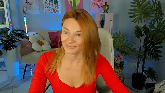 Snapshot of MistyBarnes chatting on 4, 12, 2025 MistyBarnes online show from 4, 12, 2025