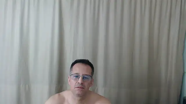Daddyhot Alejo online show from 28, 5, 2026
