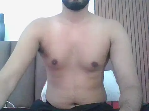 Snapshot of bigdickfuckuu chatting on 16, 9, 2025 bigdickfuckuu online show from 16, 9, 2025