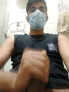 Snapshot of bigdickfuckuu chatting on 29, 9, 2025 bigdickfuckuu online show from 29, 9, 2025