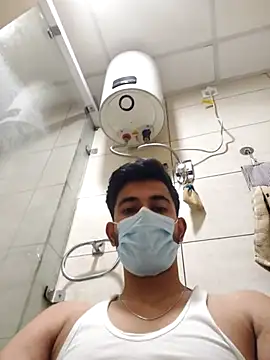 Snapshot of bigdickfuckuu chatting on 10, 10, 2025 bigdickfuckuu online show from 10, 10, 2025