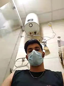 Snapshot of bigdickfuckuu chatting on 13, 10, 2025 bigdickfuckuu online show from 13, 10, 2025