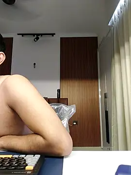 Snapshot of bigdickfuckuu chatting on 15, 10, 2025 bigdickfuckuu online show from 15, 10, 2025