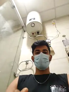 Snapshot of bigdickfuckuu chatting on 17, 10, 2025 bigdickfuckuu online show from 17, 10, 2025