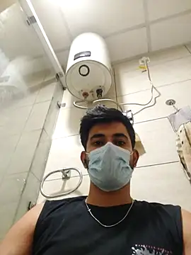 Snapshot of bigdickfuckuu chatting on 17, 10, 2025 bigdickfuckuu online show from 17, 10, 2025