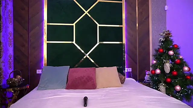 Snapshot of LittleeCutee chatting on 18, 1, 2025 LittleeCutee online show from 18, 1, 2025