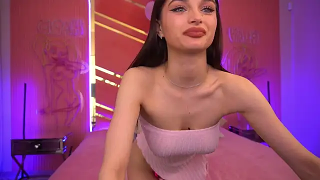 Snapshot of LittleeCutee chatting on 14, 3, 2025 LittleeCutee online show from 14, 3, 2025