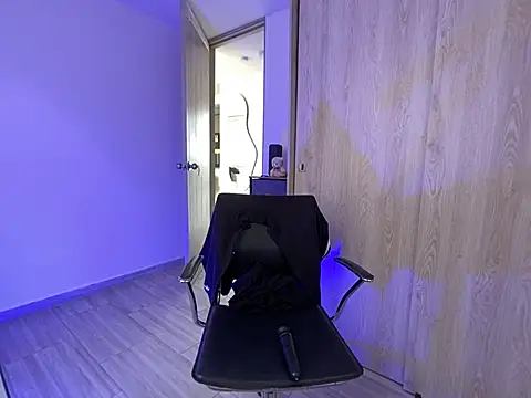 Snapshot of Anny_Moore09 chatting on 10, 3, 2026 Anny Moore09 online show from 10, 3, 2026