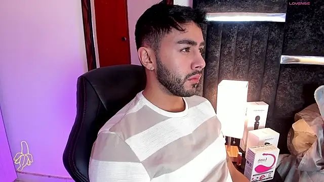 ItsMeEros online show from 7, 3, 2025