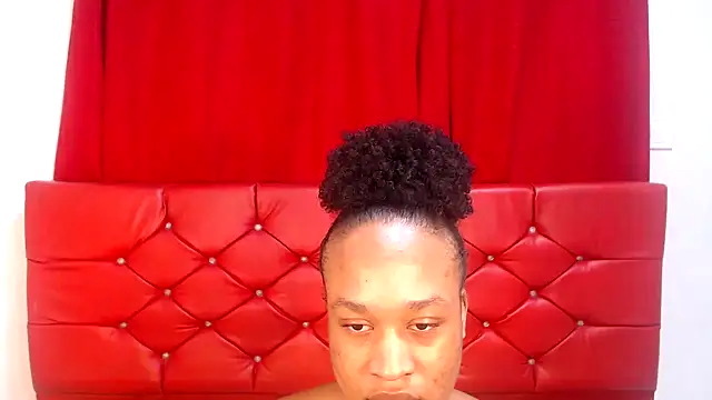 Snapshot of dirtydolltsx chatting on 8, 5, 2026 dirtydolltsx online show from 8, 5, 2026