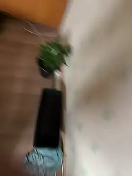 CoolBiDude online show from 9, 4, 2026