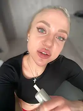 Snapshot of pinkstar_ chatting on 6, 3, 2025 pinkstar  online show from 6, 3, 2025