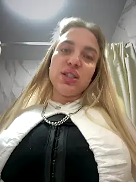 Snapshot of pinkstar_ chatting on 9, 10, 2025 pinkstar  online show from 9, 10, 2025