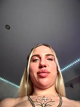 Snapshot of pinkstar_ chatting on 12, 10, 2025 pinkstar  online show from 12, 10, 2025