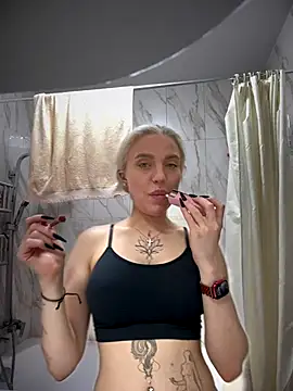 pinkstar  online show from 2, 11, 2025