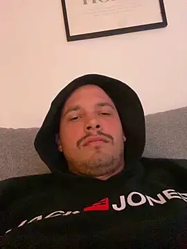 Jonkitzler1 online show from 10, 3, 2025