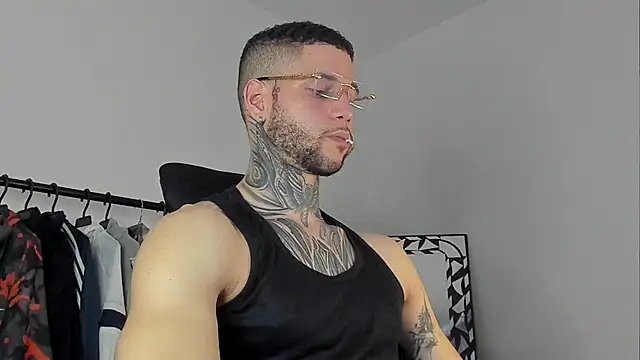  jamesleandros1 online show from 4, 11, 2025