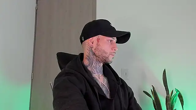  jamesleandros1 online show from 17, 2, 2026