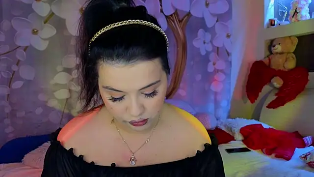Snapshot of Malika_uAngel chatting on 18, 2, 2025 Malika uAngel online show from 18, 2, 2025