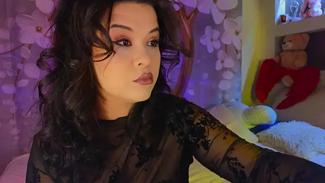 Snapshot of Malika_uAngel chatting on 5, 3, 2025 Malika uAngel online show from 5, 3, 2025