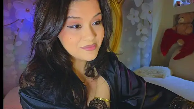 Snapshot of Malika_uAngel chatting on 9, 3, 2025 Malika uAngel online show from 9, 3, 2025