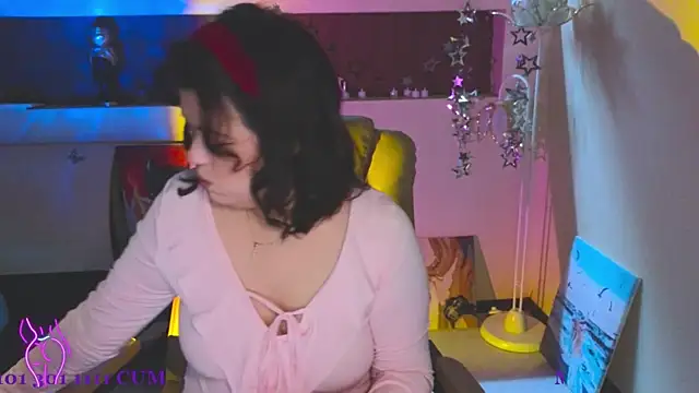 Malika uAngel online show from 30, 10, 2025