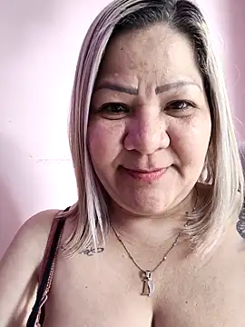 Snapshot of Dalessa_Bigtits chatting on 5, 3, 2026 Dalessa Bigtits online show from 5, 3, 2026