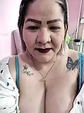 Dalessa Bigtits online show from 2, 5, 2026