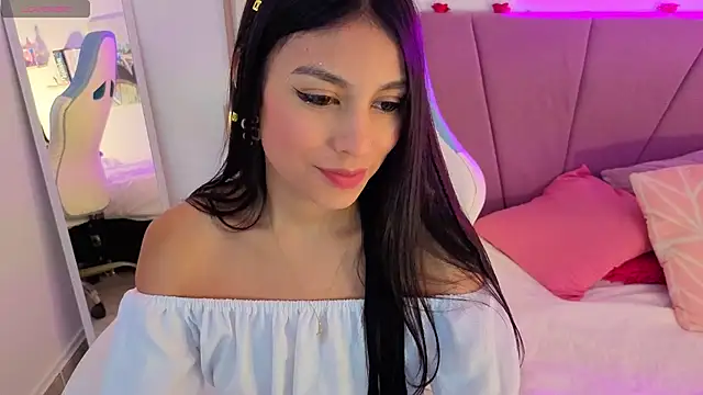 PIA STONE online show from 10, 10, 2025