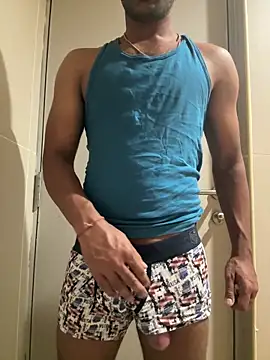 Snapshot of sunny27 chatting on 29, 3, 2026 sunny27 online show from 29, 3, 2026