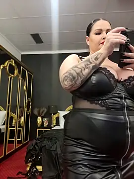 Snapshot of GeorgiaLerox chatting on 14, 10, 2025 GeorgiaLerox online show from 14, 10, 2025