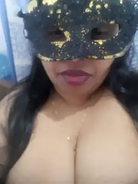 chubby wife online show from 23, 11, 2025