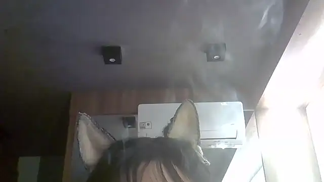Skinny-Kitten online show from 11, 5, 2026