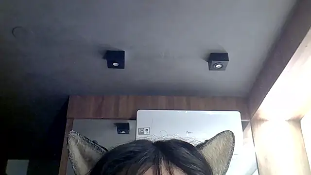 Skinny-Kitten online show from 11, 6, 2026