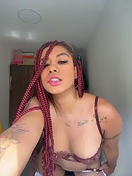 Snapshot of ATENEA_SEXXXY chatting on 14, 5, 2026 ATENEA SEXXXY online show from 14, 5, 2026